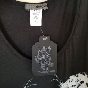 Urban Outfitters Dresses - Maxi dress with 2 Tigers NEW! Urban Outfitters Dresses - Maxi dress with 2 Tigers NEW!